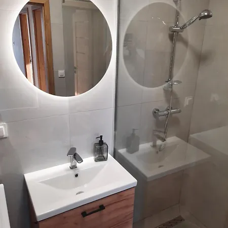 Apartment 6-osobowy *